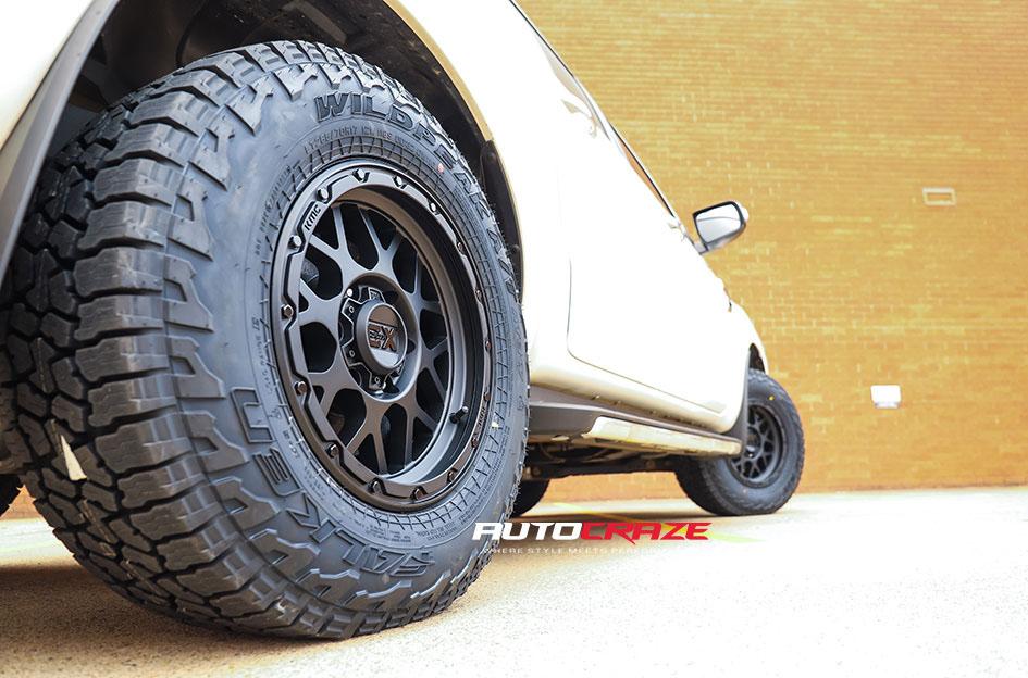 FORD RANGER GRENADE OR MATTE BLACK